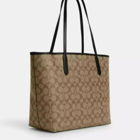 Coach Halloween tote and pumpkin driver coach wagon new - Picture 3 of 11